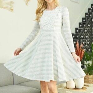 NWT Ryu Fuzzy Lace Striped Swing Lined Sweater Dress Size Large